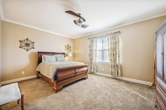 2504 Baywater Canyon Drive, Pearland, TX 77584