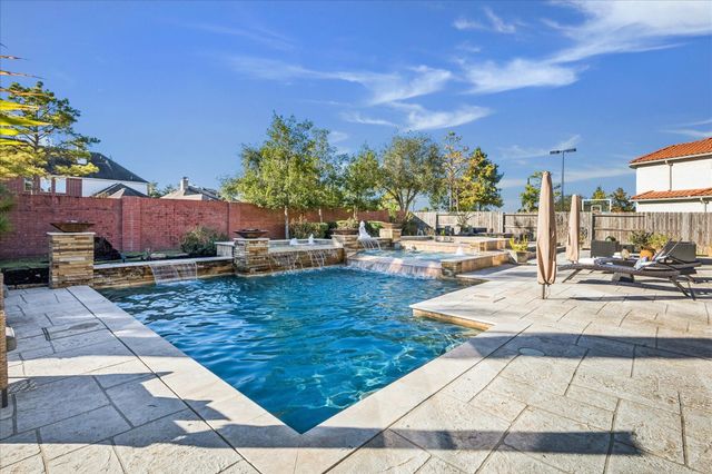 2504 Baywater Canyon Drive, Pearland, TX 77584