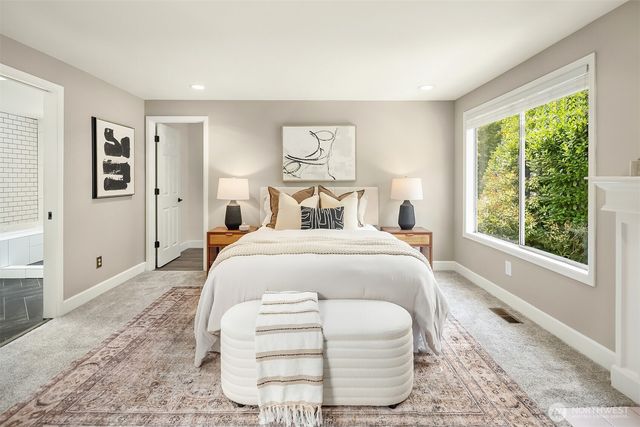 3745 248th Avenue SE, Sammamish, WA 98029