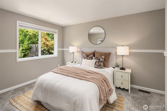 3745 248th Avenue SE, Sammamish, WA 98029
