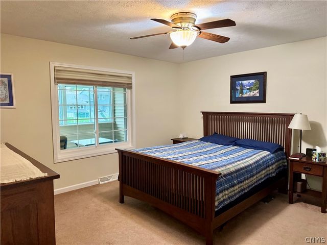 4210 Mistral Circle, Clay, NY 13090