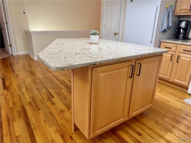 4210 Mistral Circle, Clay, NY 13090