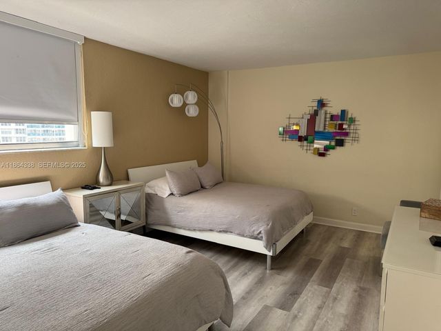 3801 S Ocean Drive 14V, Hollywood, FL 33019