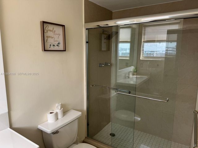 3801 S Ocean Drive 14V, Hollywood, FL 33019