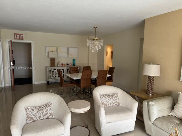 3801 S Ocean Drive 14V, Hollywood, FL 33019