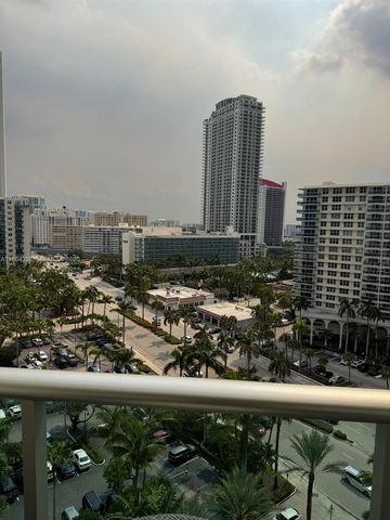 3801 S Ocean Drive 14V, Hollywood, FL 33019