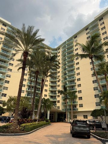 3801 S Ocean Drive 14V, Hollywood, FL 33019