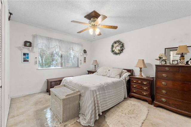 10042 Ave S12, Littlerock, CA 93543