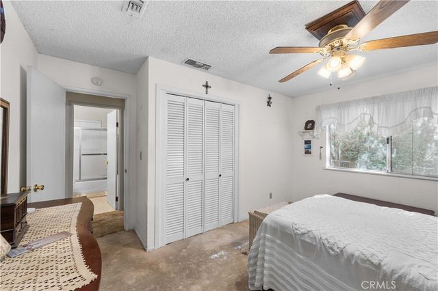 10042 Ave S12, Littlerock, CA 93543