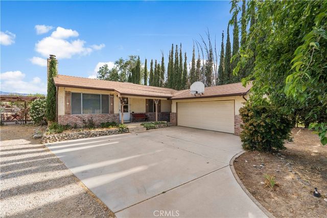 10042 Ave S12, Littlerock, CA 93543