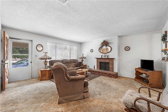 10042 Ave S12, Littlerock, CA 93543