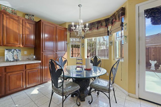 2059 Erickson Cir, Stockton, CA 95206
