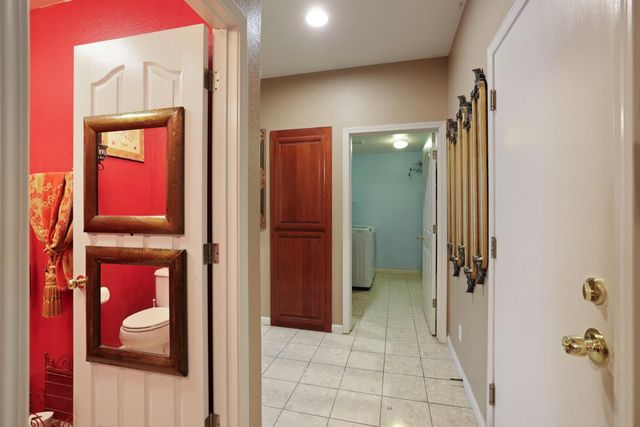 2059 Erickson Cir, Stockton, CA 95206
