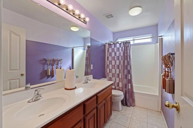 2059 Erickson Cir, Stockton, CA 95206