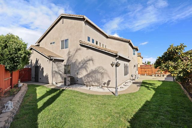 2059 Erickson Cir, Stockton, CA 95206