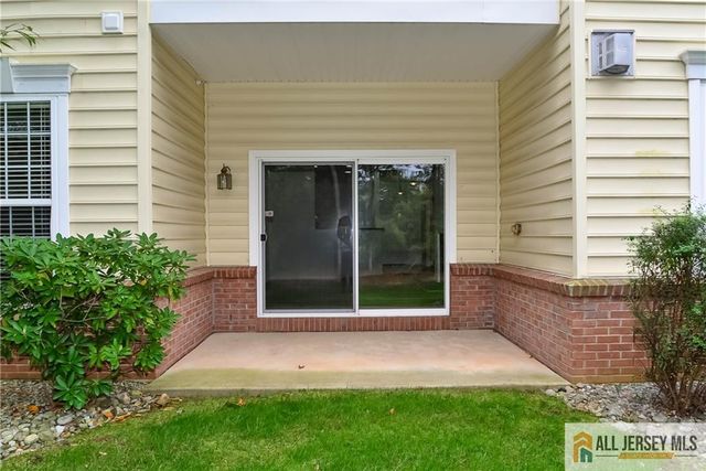 2103 Neville Court, Franklin, NJ 08873