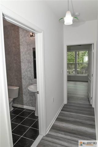 2103 Neville Court, Franklin, NJ 08873