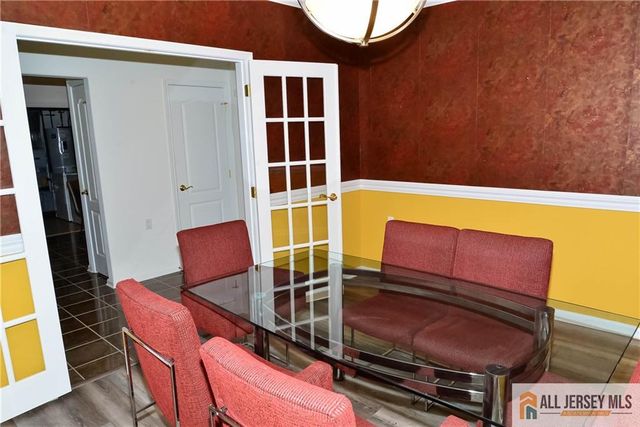 2103 Neville Court, Franklin, NJ 08873