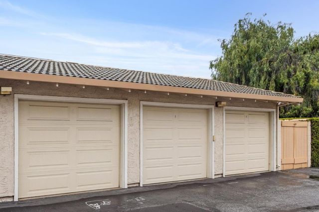 1303 Victoria Terrace, Sunnyvale, CA 94087