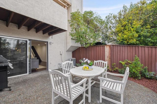1303 Victoria Terrace, Sunnyvale, CA 94087
