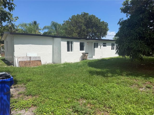 260 NE 42nd Court, Deerfield Beach, FL 33064