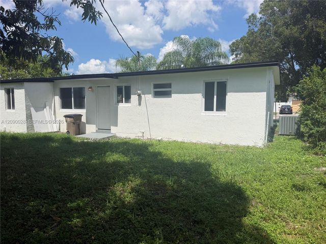 260 NE 42nd Court, Deerfield Beach, FL 33064