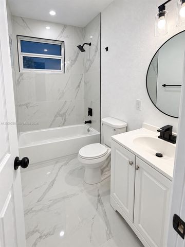 260 NE 42nd Court, Deerfield Beach, FL 33064