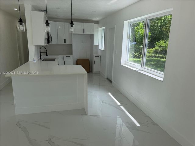 260 NE 42nd Court, Deerfield Beach, FL 33064