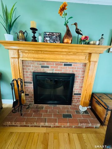 1350 Thompson Road, Thompson, CT 06277