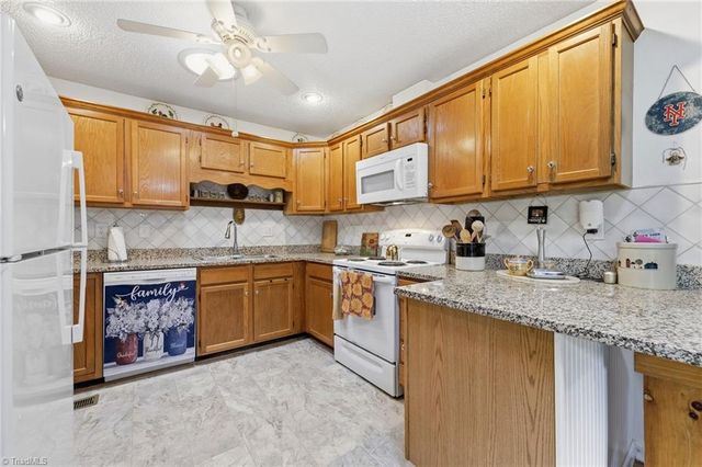 118 Honey Road, Stokesdale, NC 27357