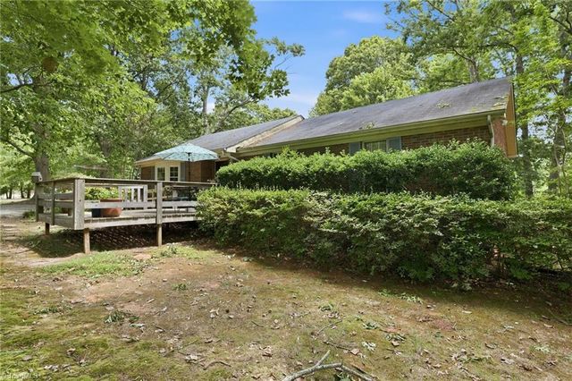 118 Honey Road, Stokesdale, NC 27357