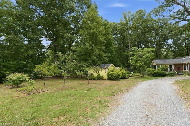 118 Honey Road, Stokesdale, NC 27357