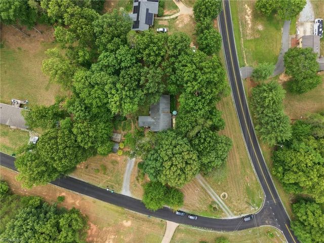 118 Honey Road, Stokesdale, NC 27357