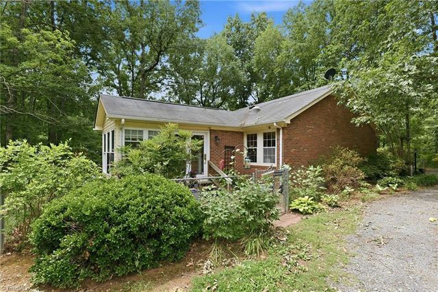 118 Honey Road, Stokesdale, NC 27357