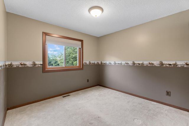 16433 224th Avenue NW, Elk River, MN 55330