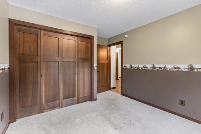 16433 224th Avenue NW, Elk River, MN 55330