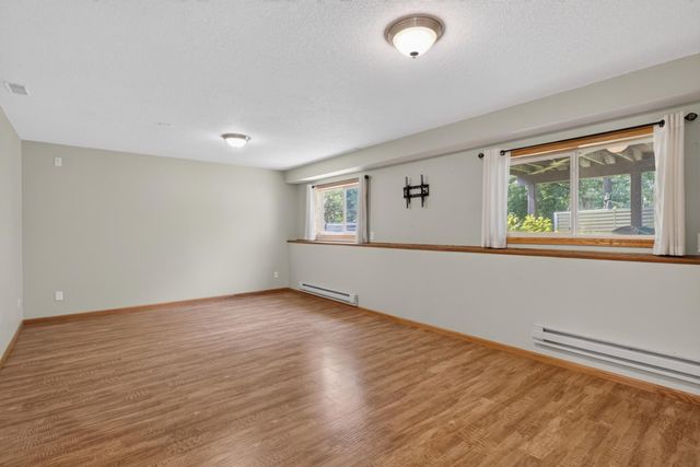 16433 224th Avenue NW, Elk River, MN 55330