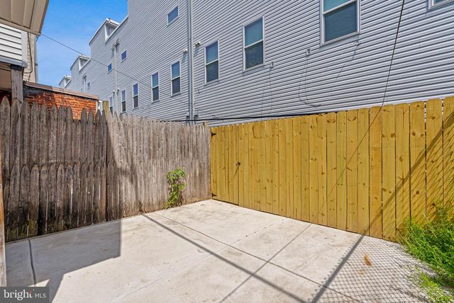 1541 S STILLMAN ST, Philadelphia, PA 19146