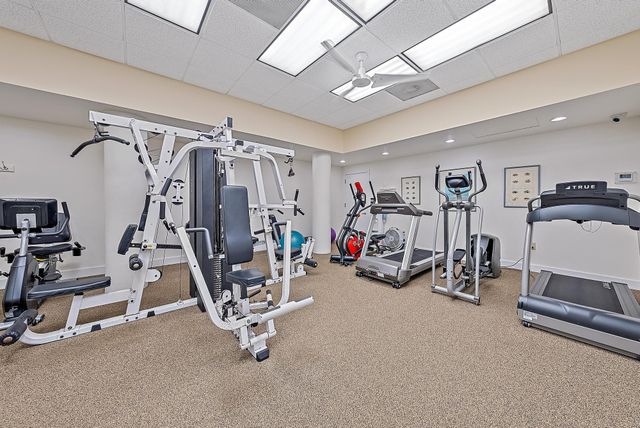 811 Oak Harbour Drive, Juno Beach, FL 33408
