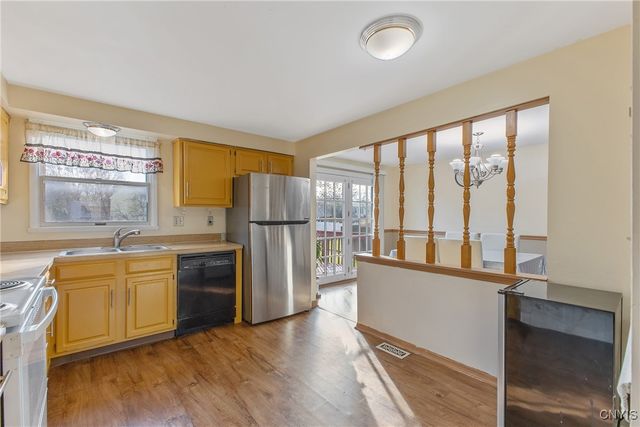 8408 Silver Spruce Circle, Clay, NY 13090