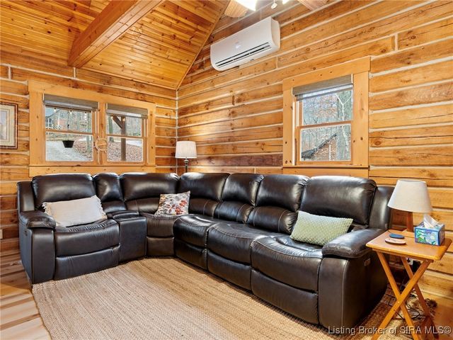 10510 Deer Drive, Birdseye, IN 47513