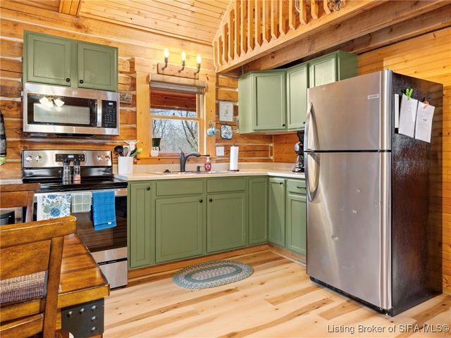 10510 Deer Drive, Birdseye, IN 47513