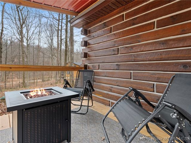 10510 Deer Drive, Birdseye, IN 47513