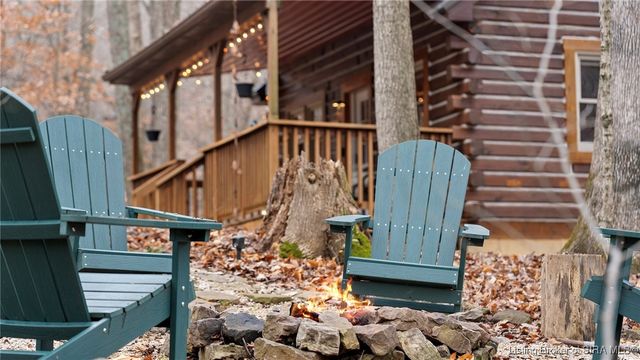 10510 Deer Drive, Birdseye, IN 47513