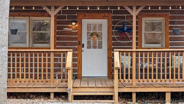 10510 Deer Drive, Birdseye, IN 47513