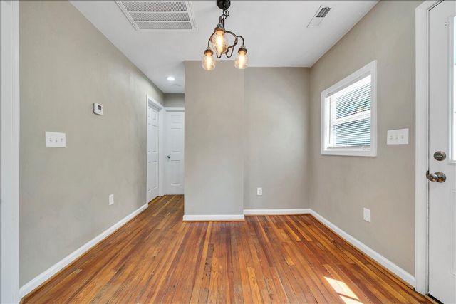 1423 Varnell AVE, Roanoke, VA 24012