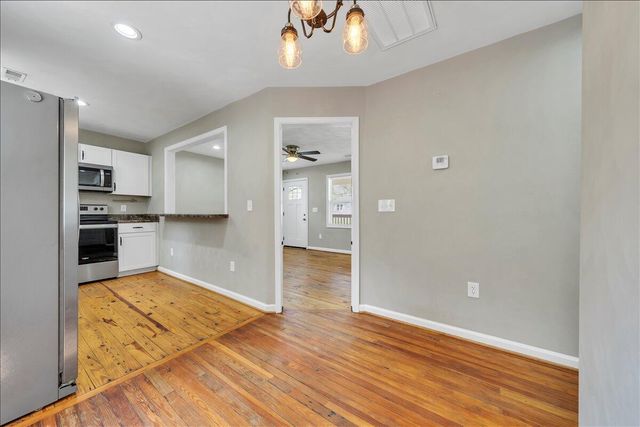 1423 Varnell AVE, Roanoke, VA 24012