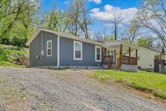 1423 Varnell AVE, Roanoke, VA 24012