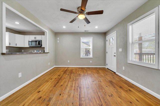 1423 Varnell AVE, Roanoke, VA 24012