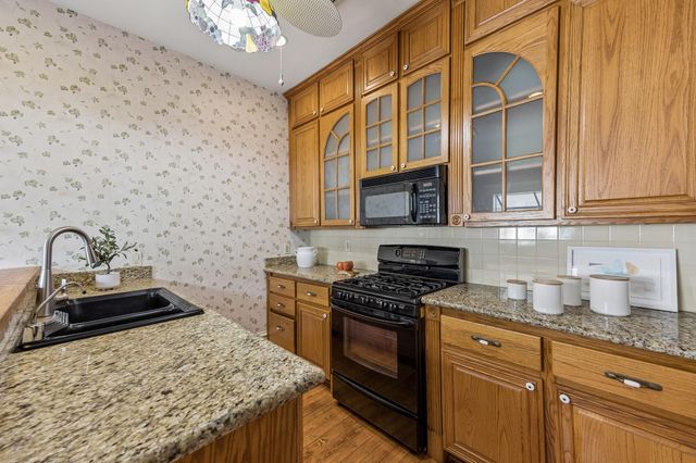 1301 Rutland Street, Houston, TX 77008